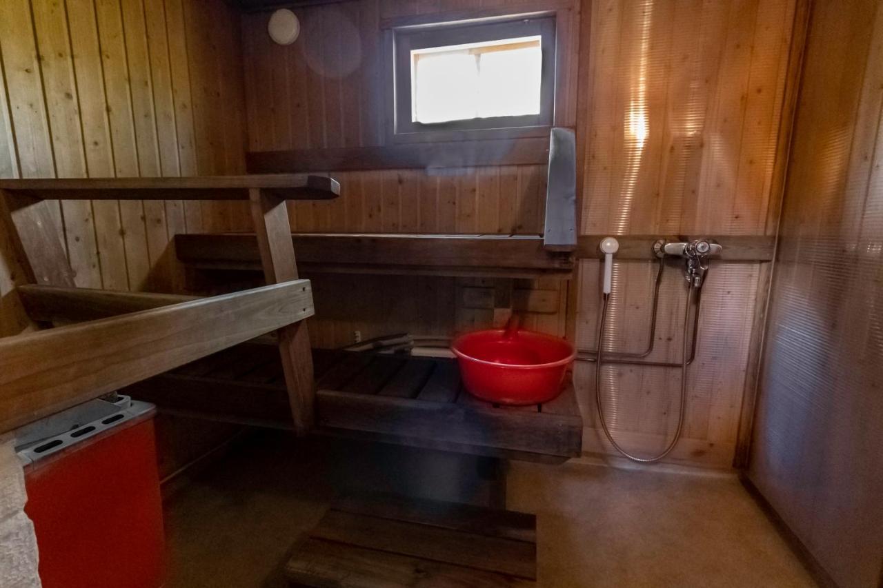 Aurantola Hotel Jaala Luaran gambar
