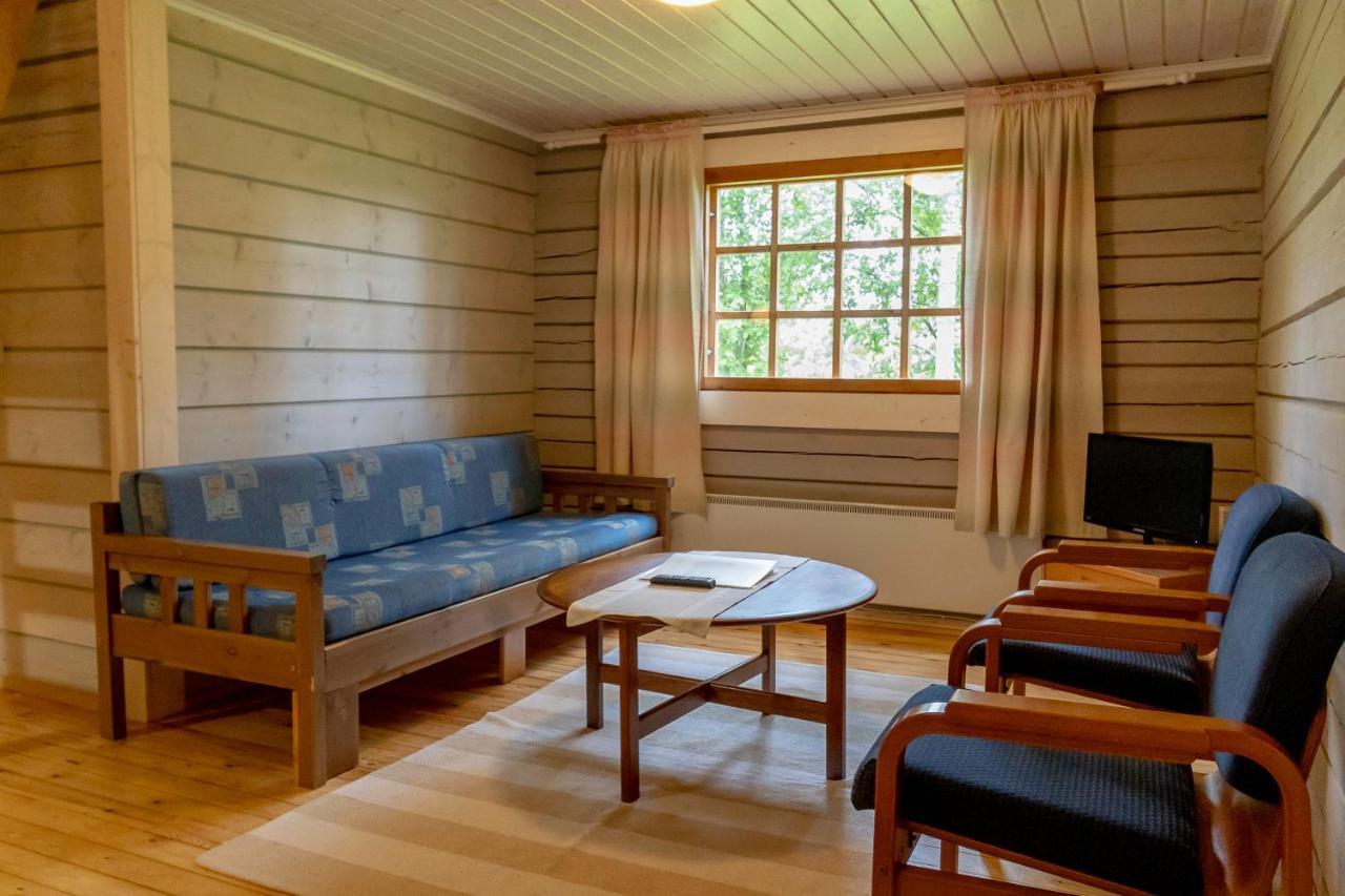 Aurantola Hotel Jaala Luaran gambar
