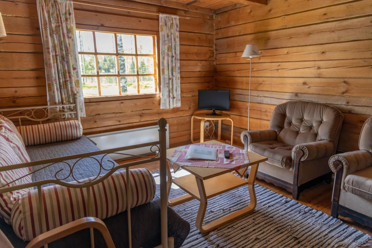 Aurantola Hotel Jaala Luaran gambar